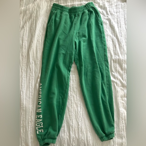 American Eagle Green Sweatpants - Picture 2 of 5